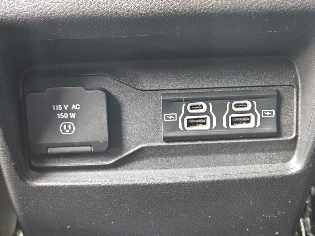 Used Car 2023 Jeep Grand Cherokee  Laredo For Sale Under $30,000 In San Marcos, Texas