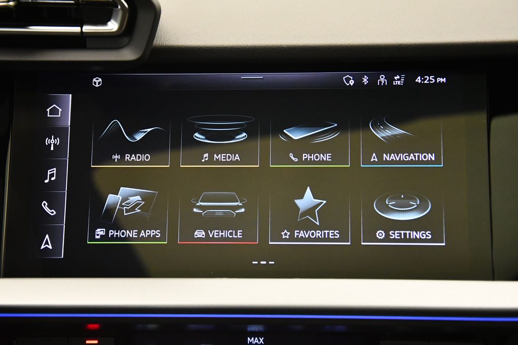 Thumbnail: 2025 Audi A3 - 25