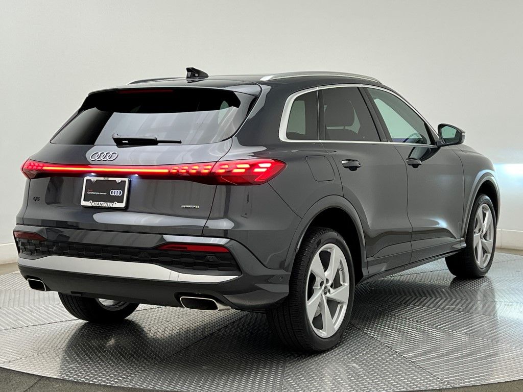 Thumbnail: 2025 Audi Q5 - 6