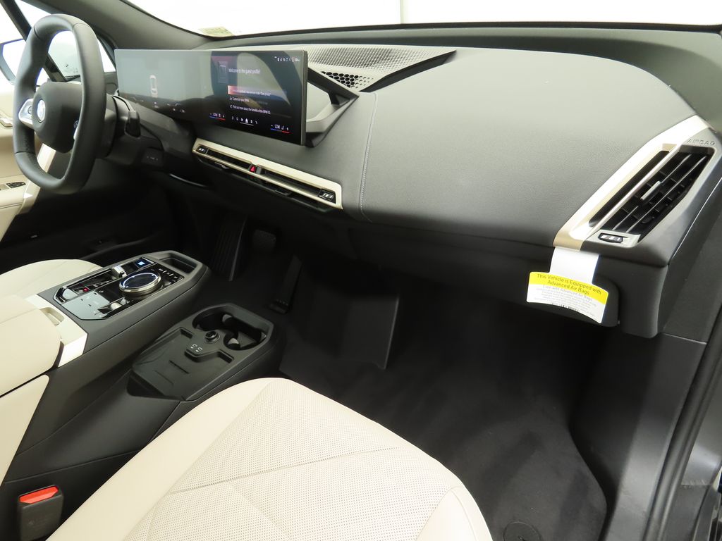 2026 BMW iX  17