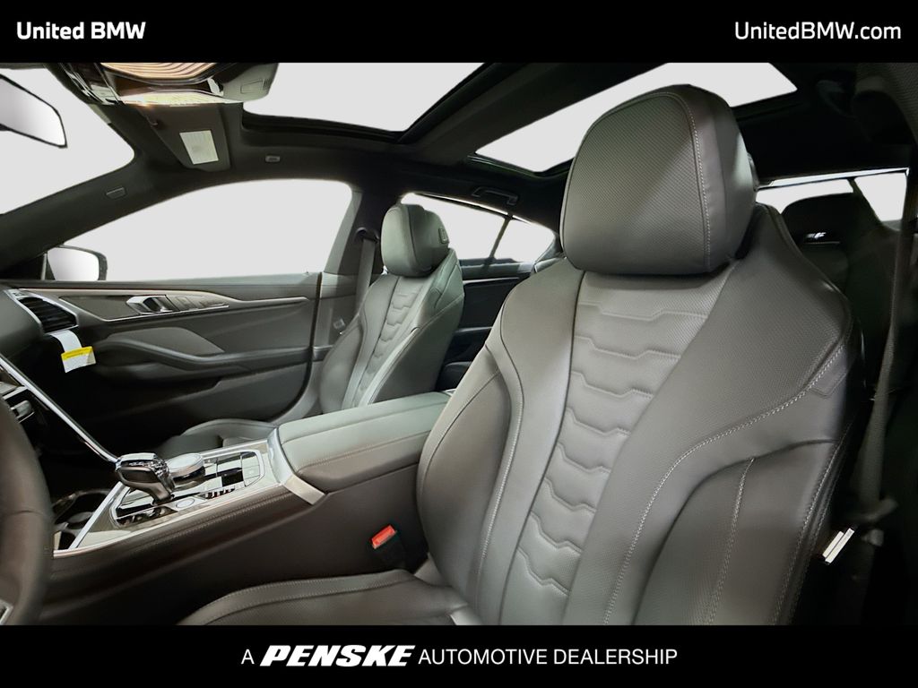 Thumbnail: 2026 BMW 8 Series - 5
