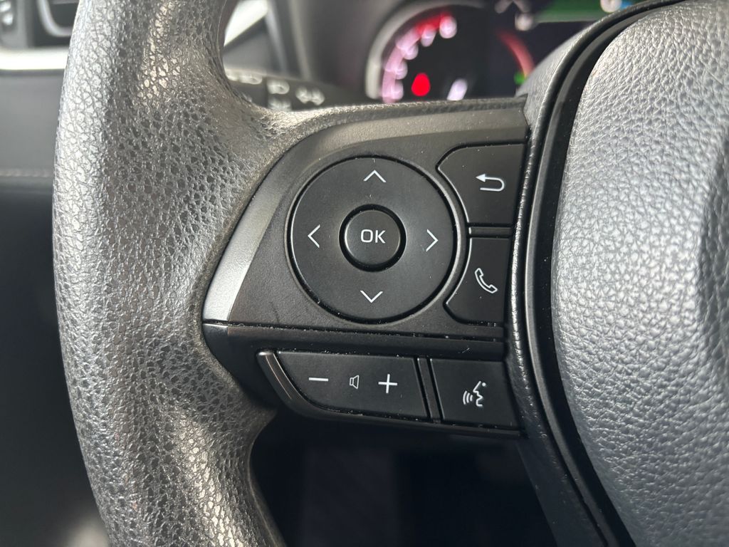 Thumbnail: 2024 Toyota RAV4 - 11