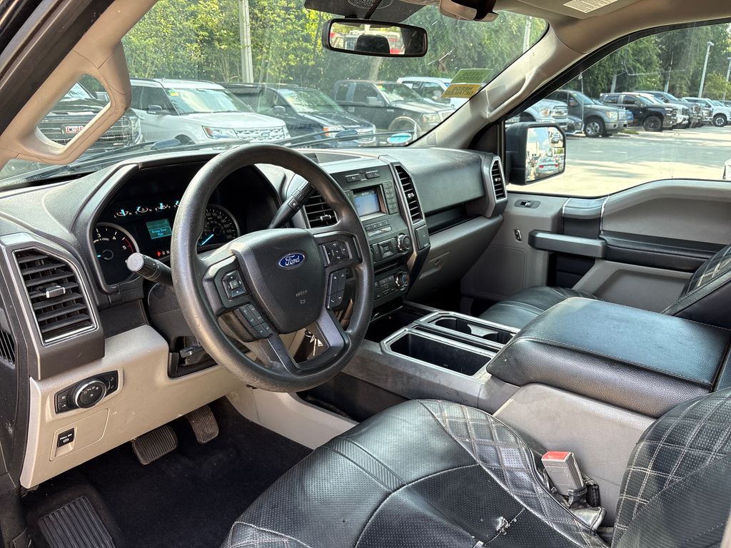 Used 2018 Black Ford  image 6