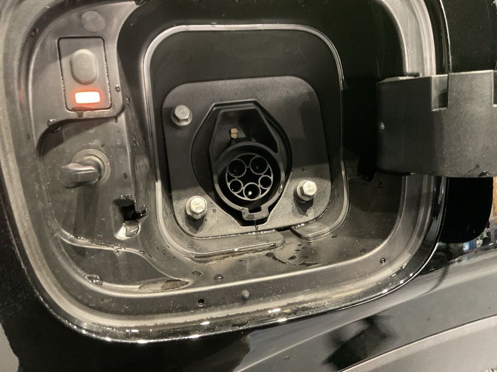 New 2026 Black Kia SX Prestige image 25