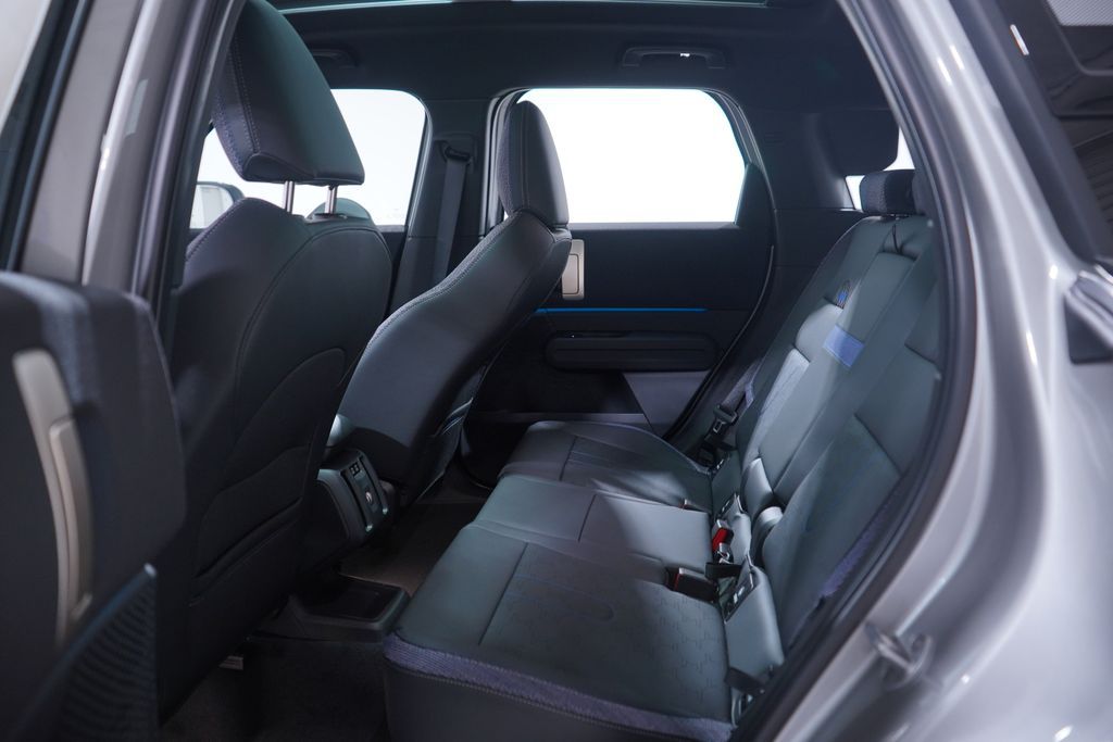 Thumbnail: 2026 MINI Cooper Countryman - 9