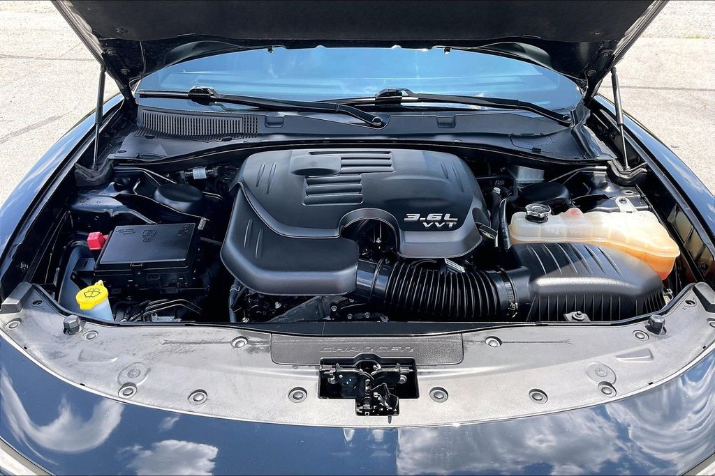 Used 2019 Dodge Charger Sedan