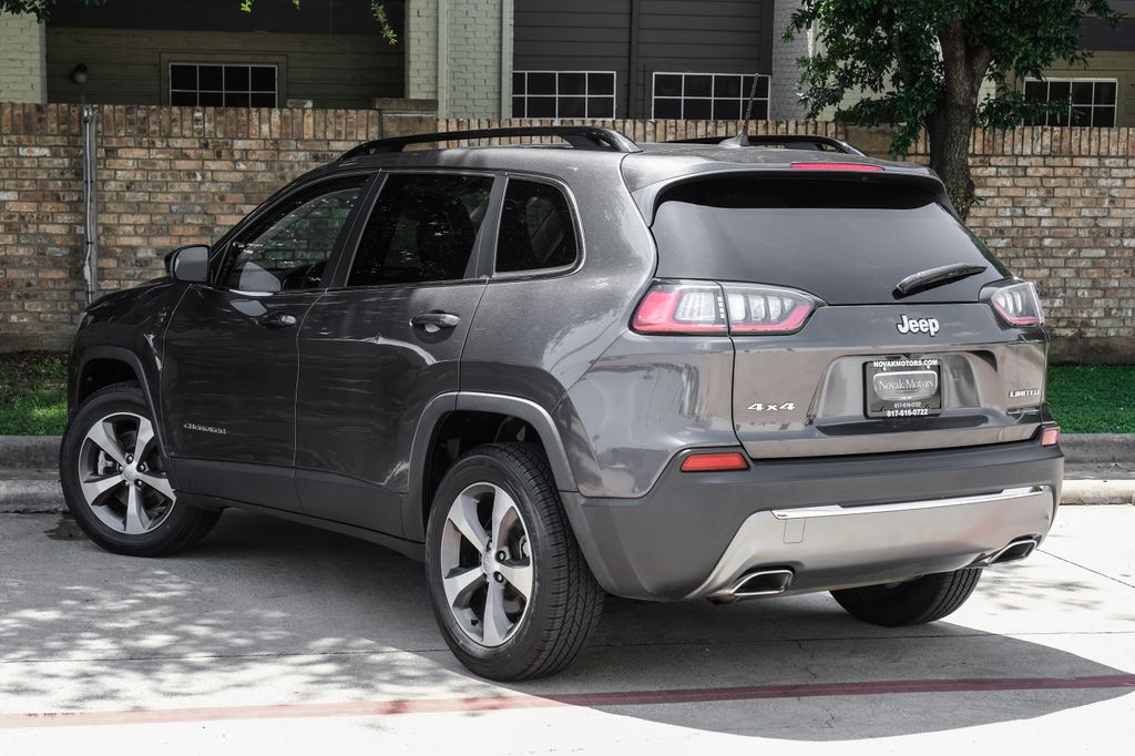 used 2022 Jeep Cherokee car, priced at $22,720