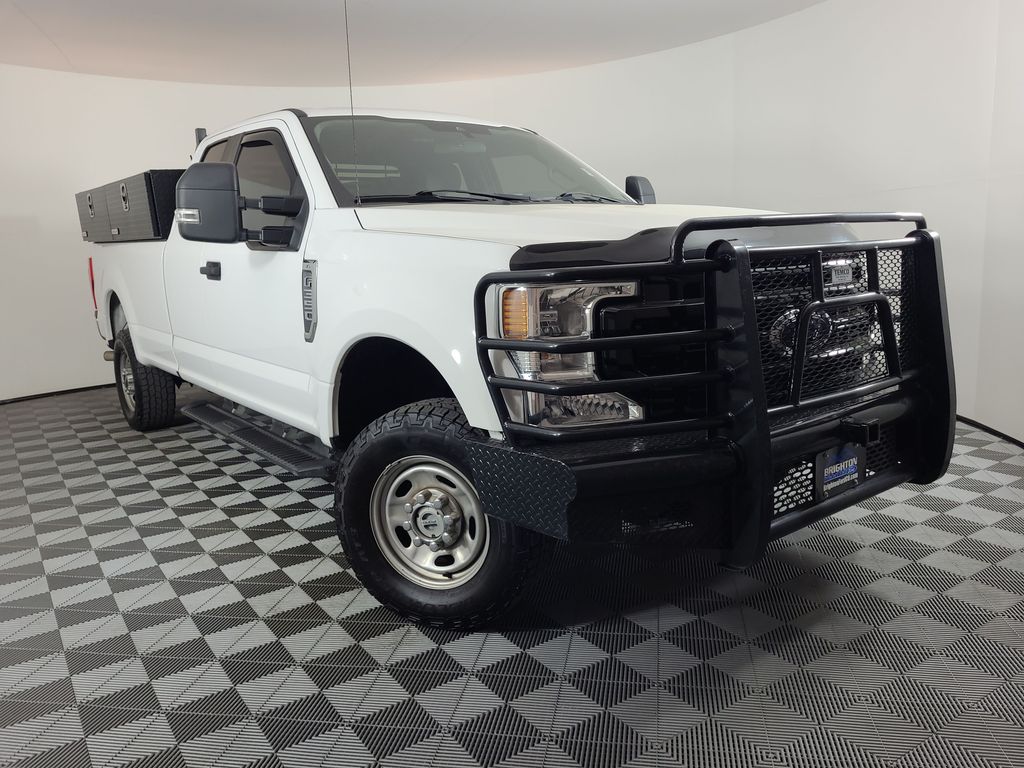 Oxford White 2020 Ford F-350 Super Duty XL SuperCab 4WD Pickup Truck Four-Wheel Drive Automatic