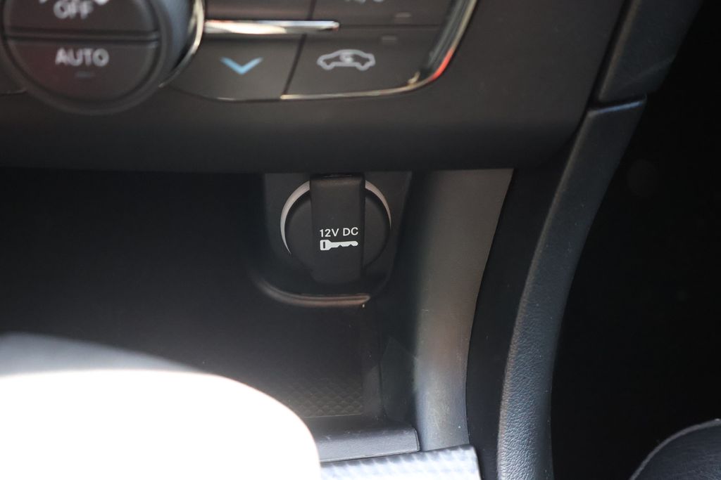 Thumbnail: 2023 Dodge Charger - 21