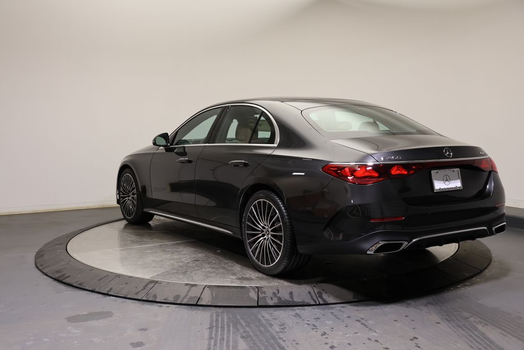 Thumbnail: 2026 Mercedes-Benz E-Class - 5