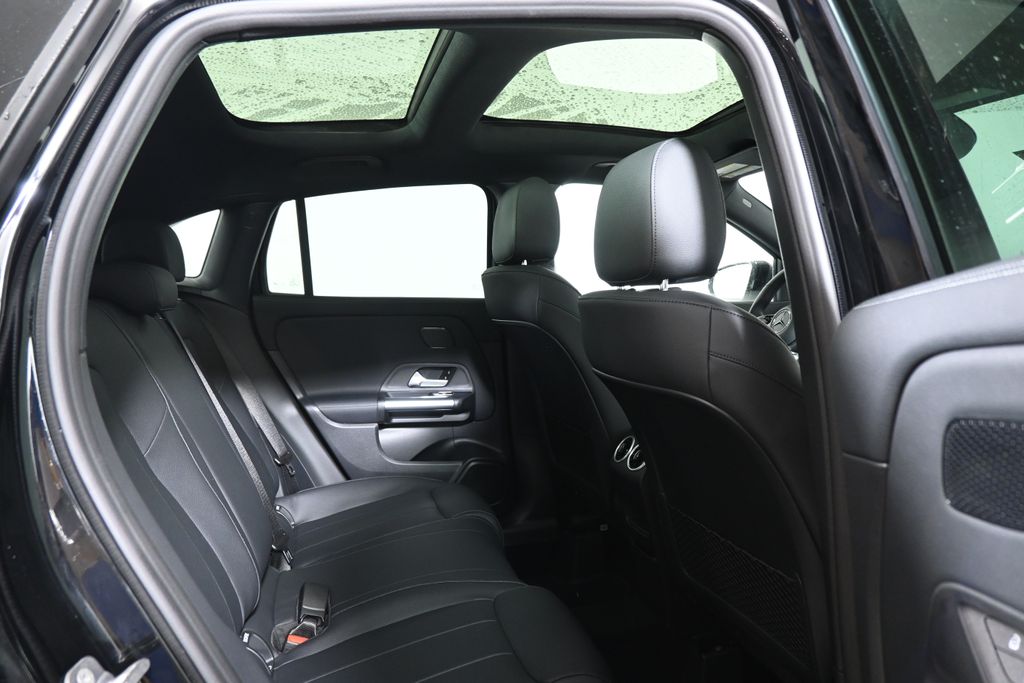 Thumbnail: 2026 Mercedes-Benz GLA - 20