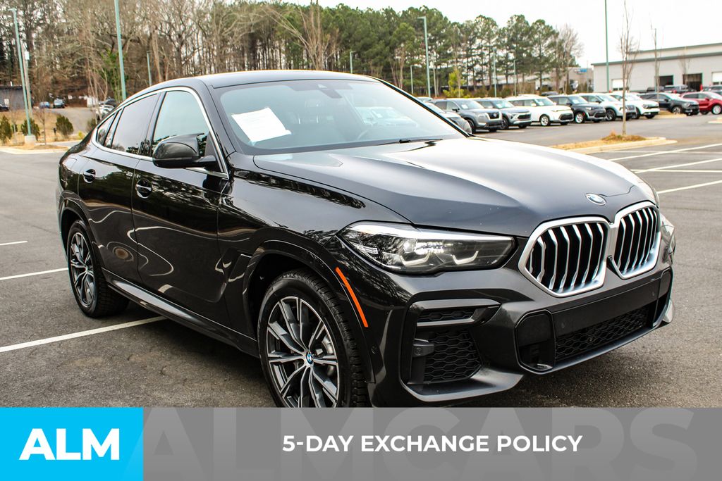 Used 2022 Black BMW xDrive40i image 4