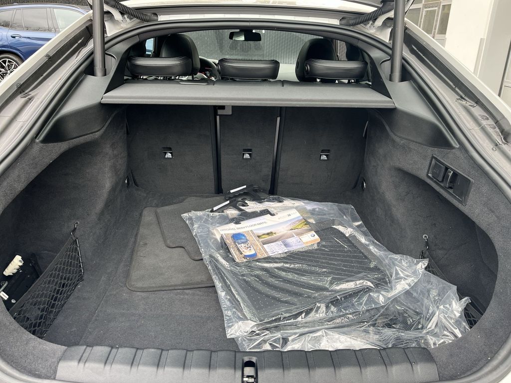 Thumbnail: 2023 BMW 4 Series - 24