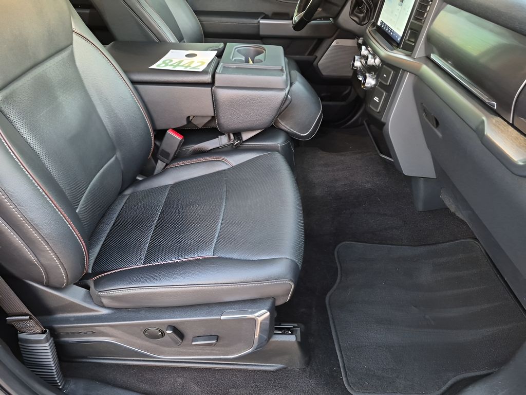 Used 2022 White Ford Lariat image 16