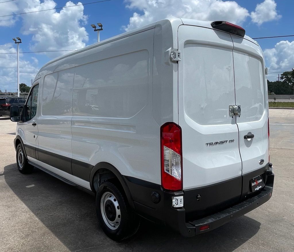 2019 Ford Transit-250 Base White at Autostrade