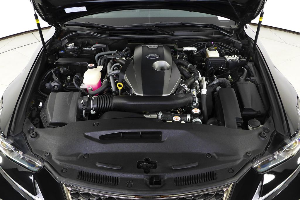 2017 Lexus IS 200t 6