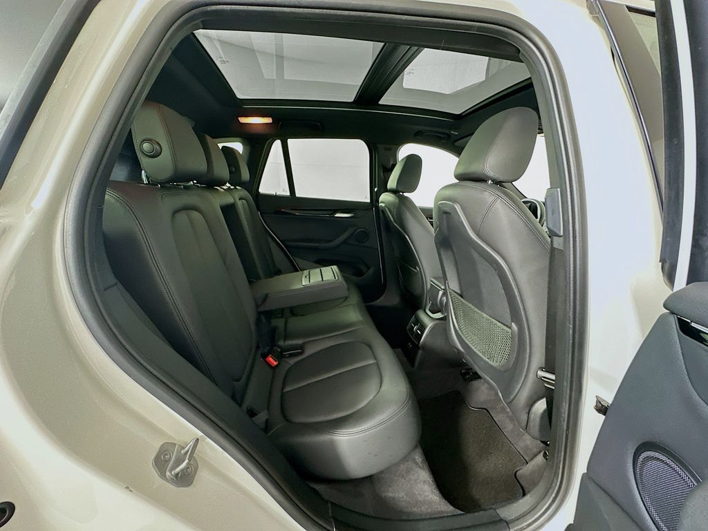 Thumbnail: 2019 BMW X1 - 29