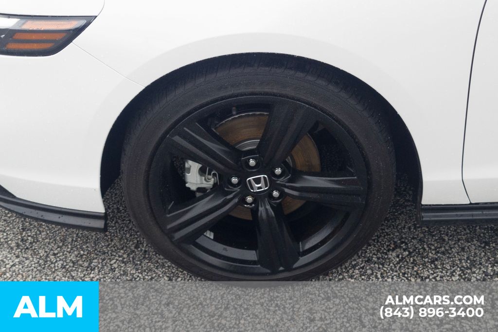 Used 2025 White Honda Sport-L image 12