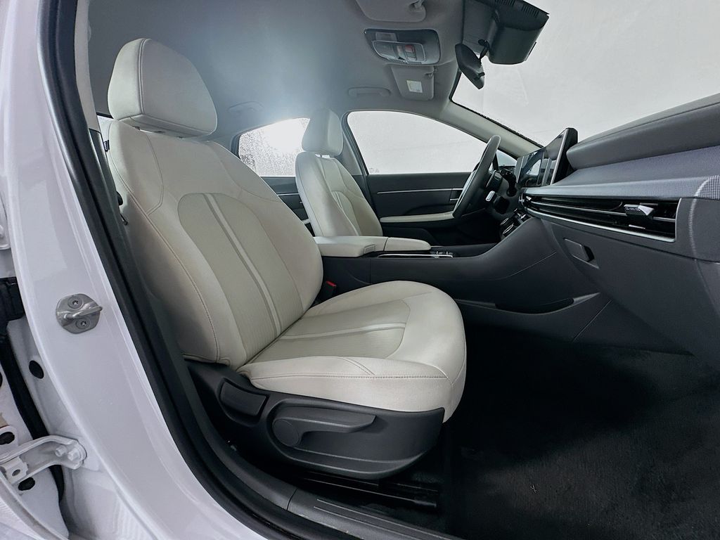 Thumbnail: 2024 Hyundai Sonata - 26