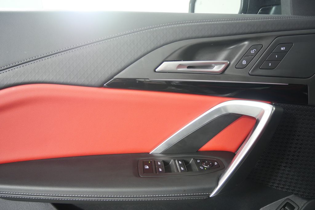 Thumbnail: 2025 BMW X2 - 8