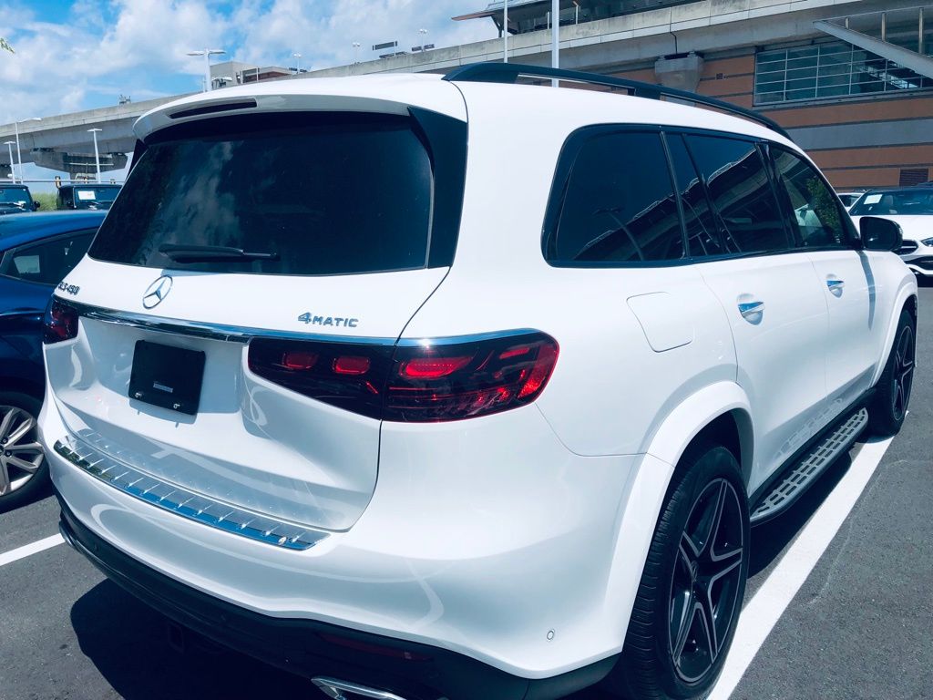 Thumbnail: 2024 Mercedes-Benz GLS - 4
