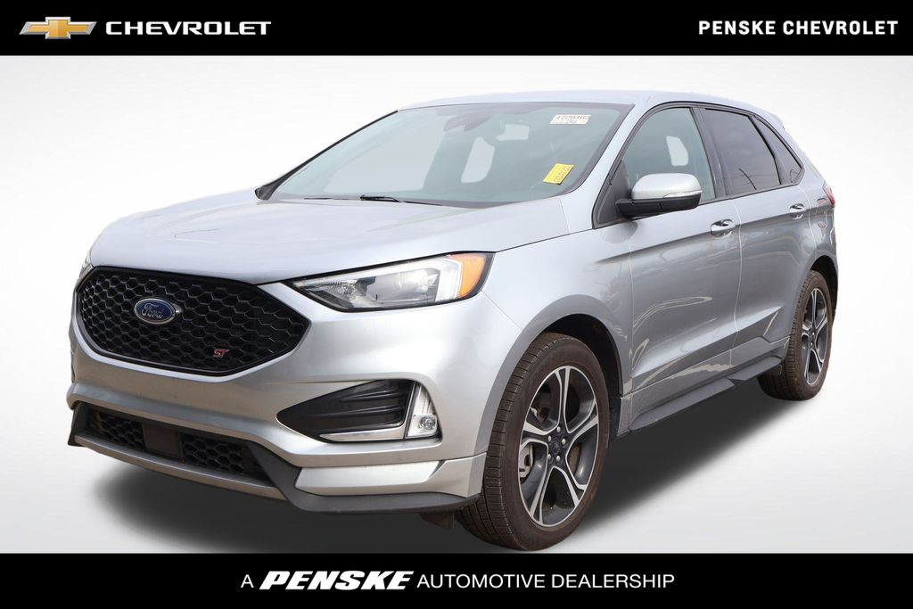 Thumbnail: 2023 Ford Edge - 1