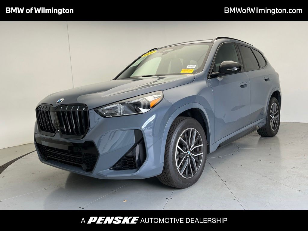 Thumbnail: 2023 BMW X1 - 1