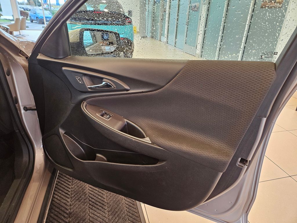 2022 Chevrolet Malibu RS