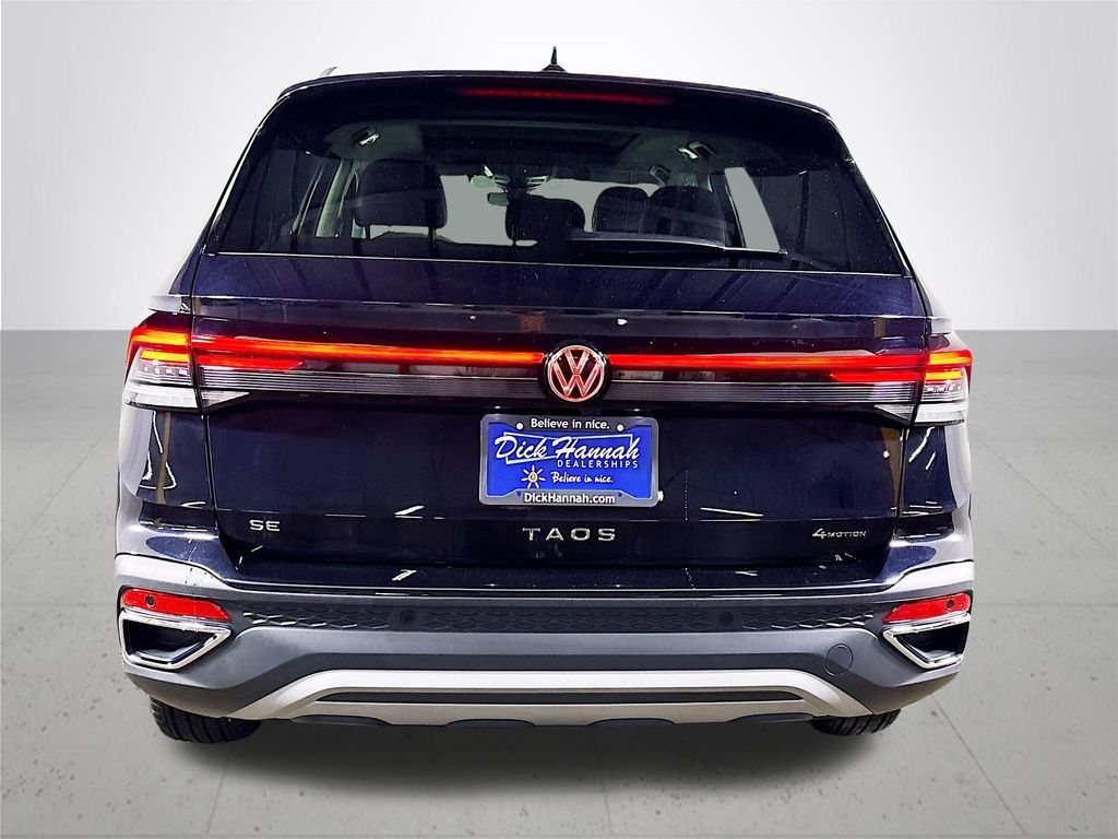 2025 Volkswagen Taos 1.5T SE