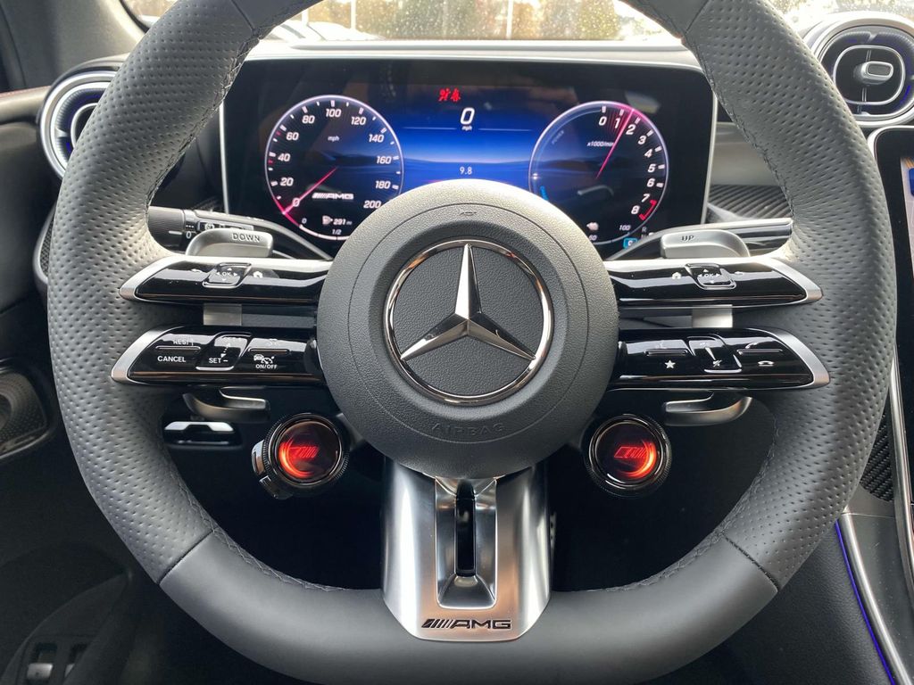 2025 Mercedes-Benz GLC 63 AMG 22