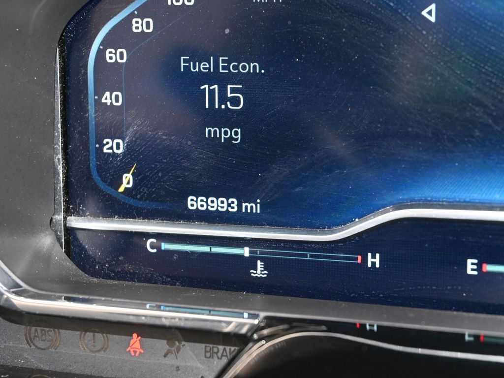 Used 2022 Iridescent Pearl Tricoat Chevrolet High Country image 37