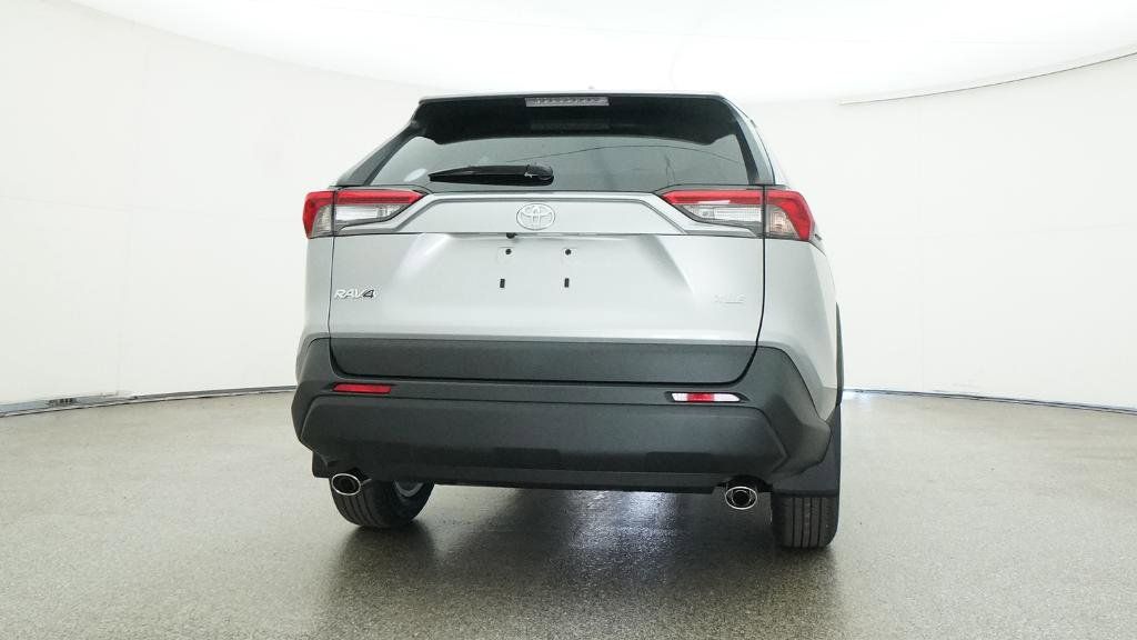 Thumbnail: 2025 Toyota RAV4 - 15