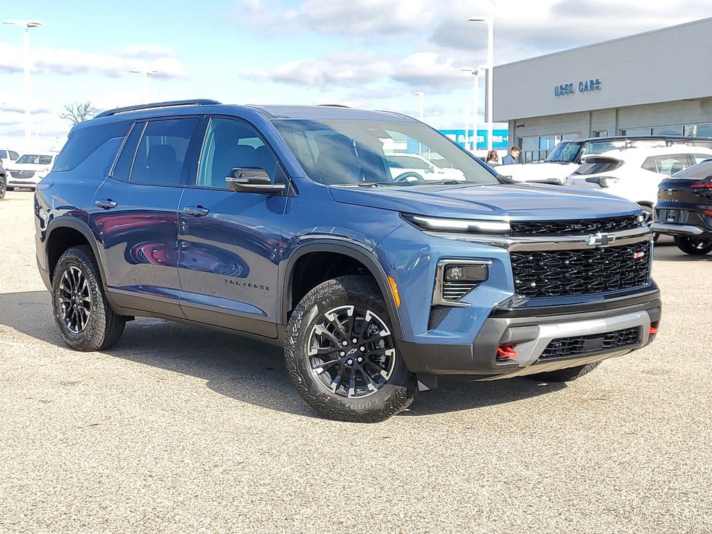 2025 Chevrolet Traverse Z71 35