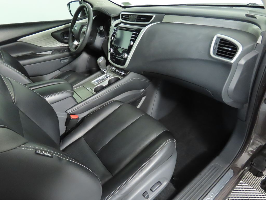 2017 Nissan Murano Platinum 18