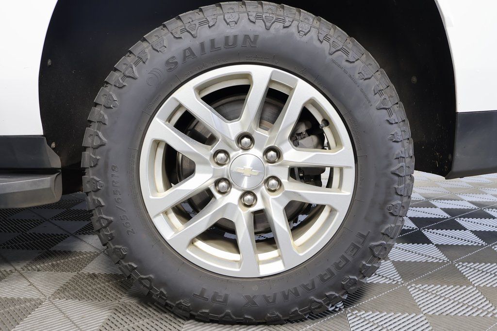 Thumbnail: 2022 Chevrolet Suburban - 17