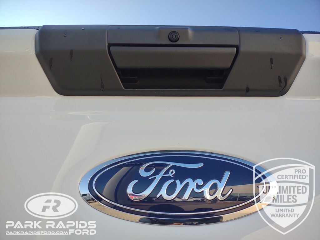 2025 Ford F-250SD XLT photo