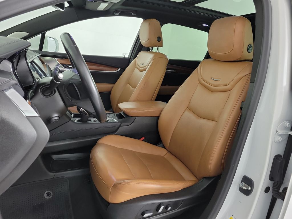 2020 Cadillac XT5 Premium Luxury White at Tom Peacock Cadillac