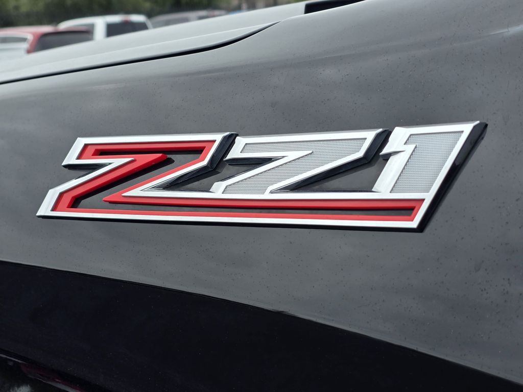 2022 Chevrolet Silverado 1500 RST - 7
