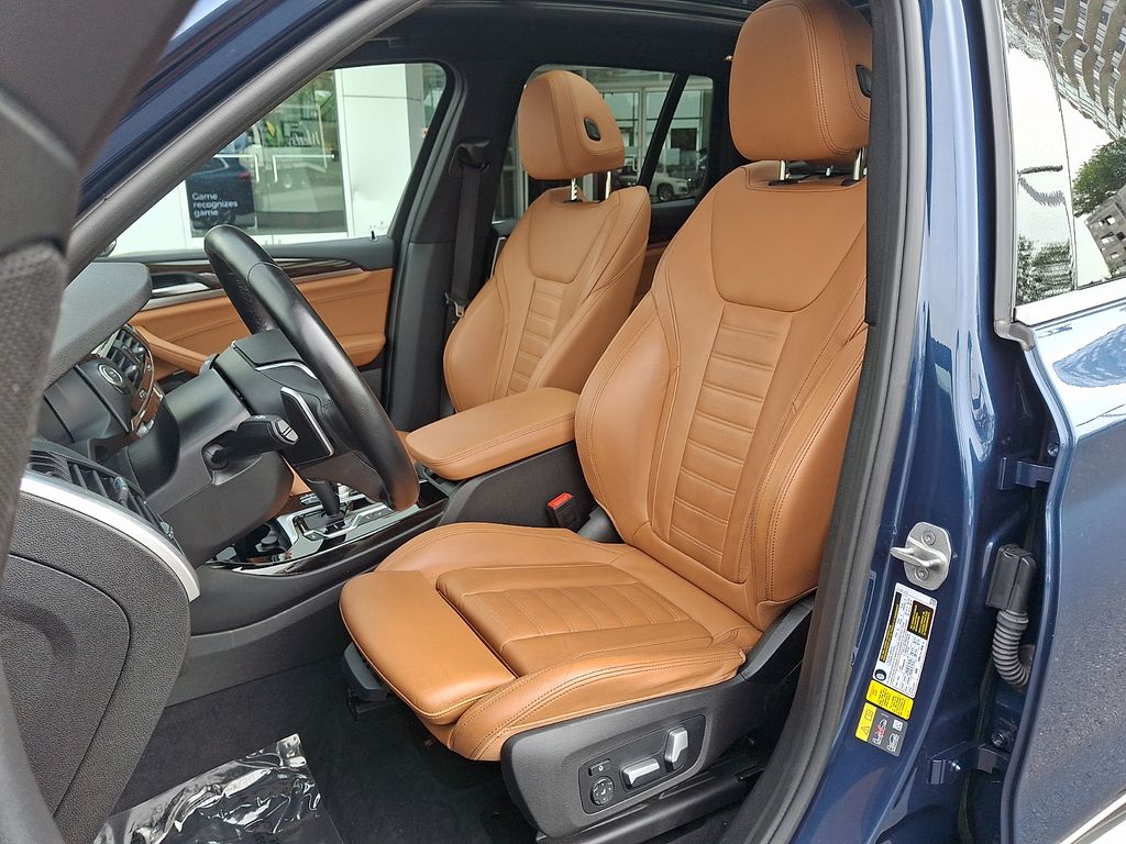 Thumbnail: 2021 BMW X3 - 13