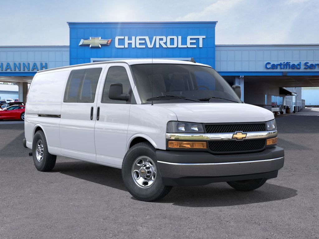 2025 Chevrolet Express 3500 Work Van
