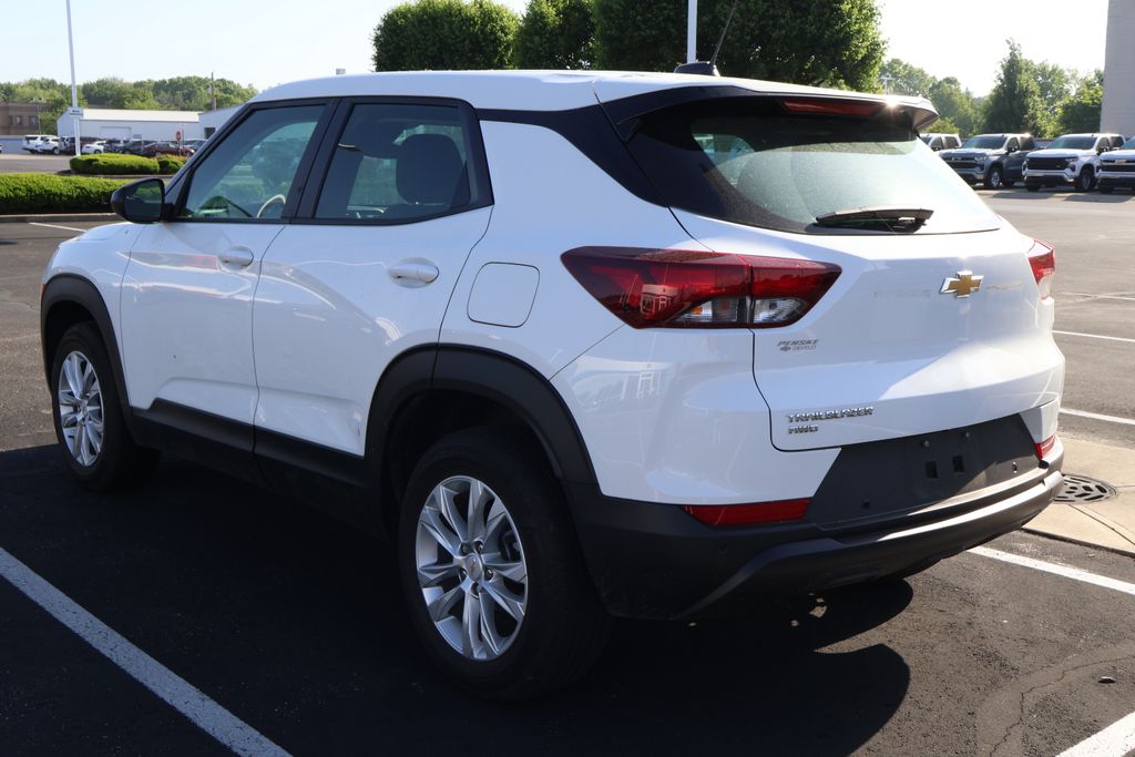 2023 Chevrolet TrailBlazer LS 11
