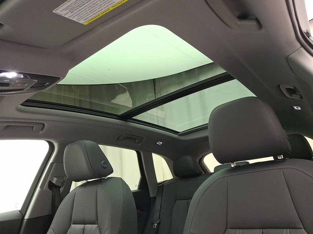 Thumbnail: 2025 Audi Q5 - 9