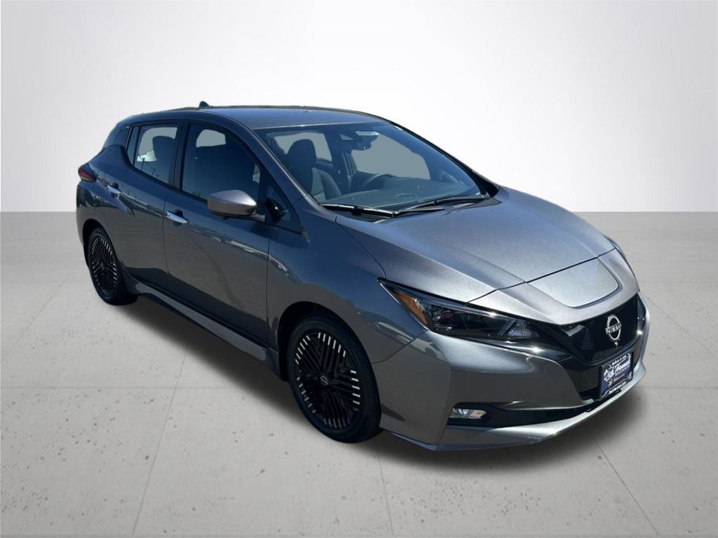 2025 Nissan Leaf SV Plus