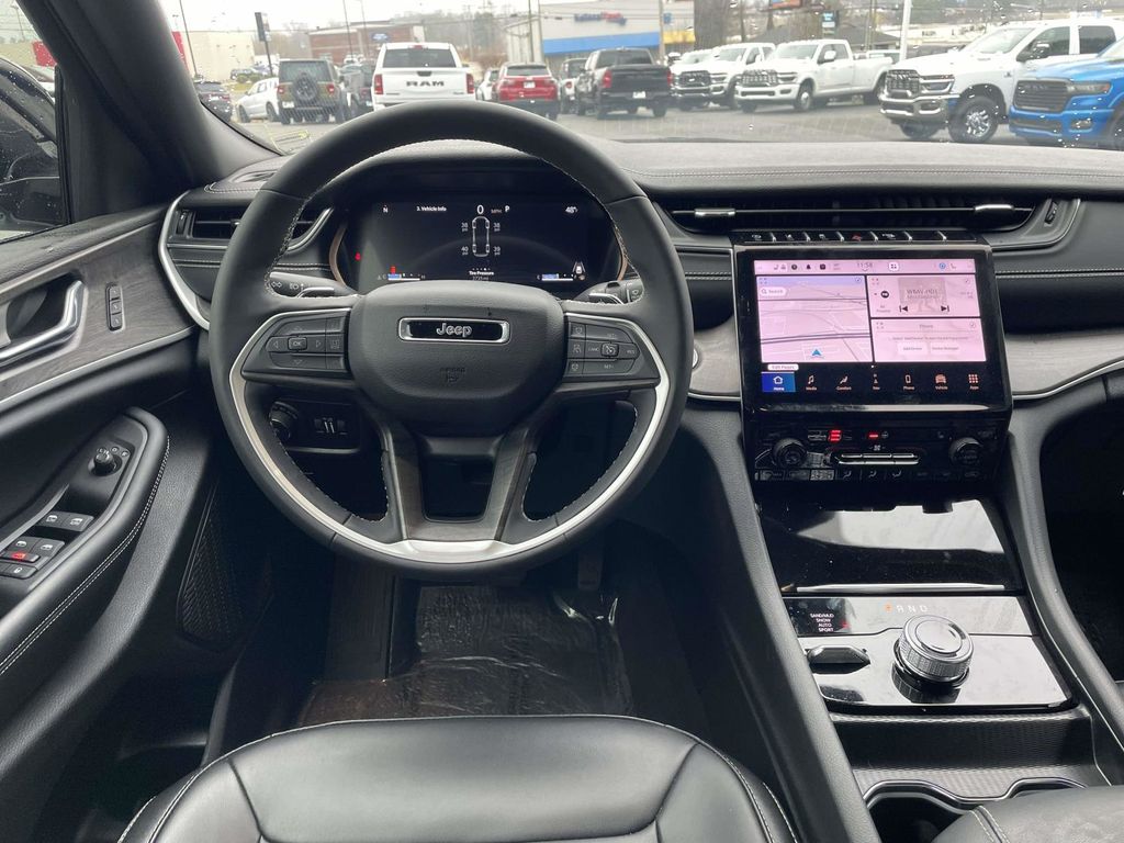 2025 Jeep Grand Cherokee L Limited - Photo 22