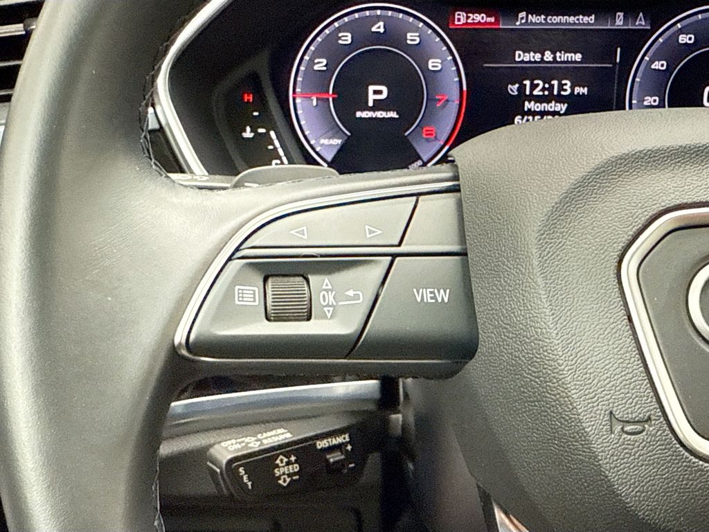Thumbnail: 2021 Audi Q3 - 11