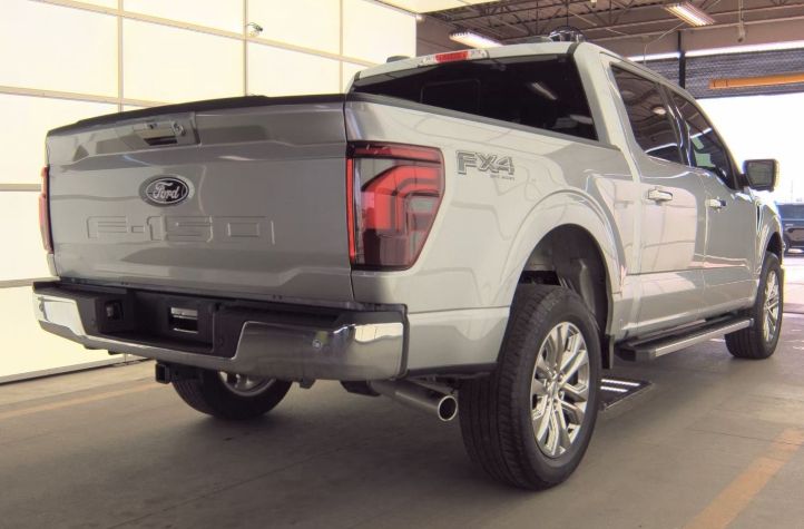 Used 2024 Ford F-150 Lariat 4D SuperCrew