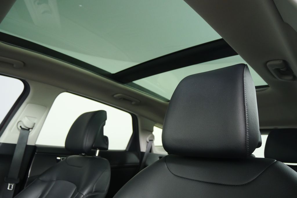 2023 Kia Sportage SX Prestige 12