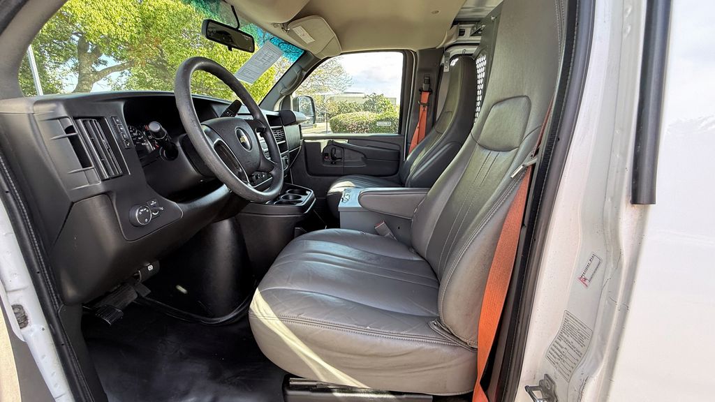 Used 2015 Chevrolet Express 2500 Work Van 3D Cargo Van