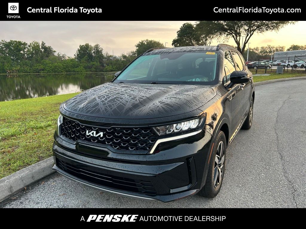 Thumbnail: 2022 Kia Sorento - 1