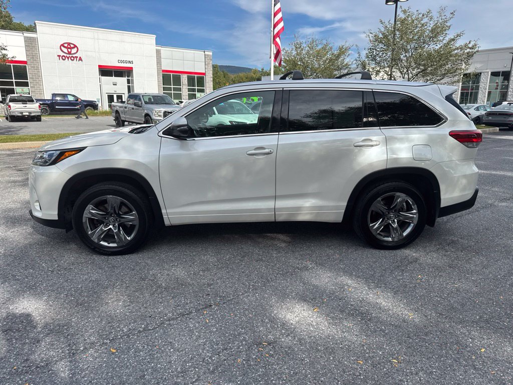 Used 2019 Toyota Highlander SUV